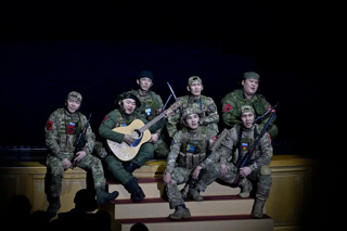 Голосуем за спектакль театра эстрады "Сенгилен"